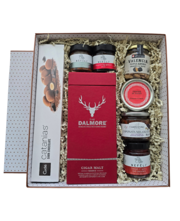 Dovana su Dalmore viskiu, trumais, migdolais ir Viduržemio regiono delikatesais