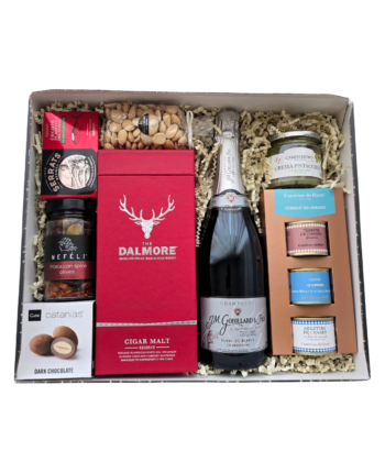 Dovana su Dalmore viskiu, Blanc de Blancs šampanu ir Viduržemio delikatesais